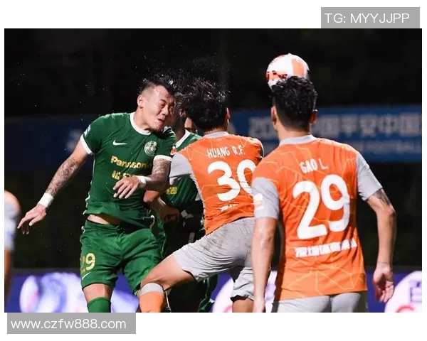 深圳足球队在足球战术排行榜中荣登第十名彰显实力与潜力